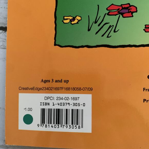 Peanuts Super Book to Color Set of 2 Snoopy and Friends, Pawpet Show Today - Picture 8 of 8